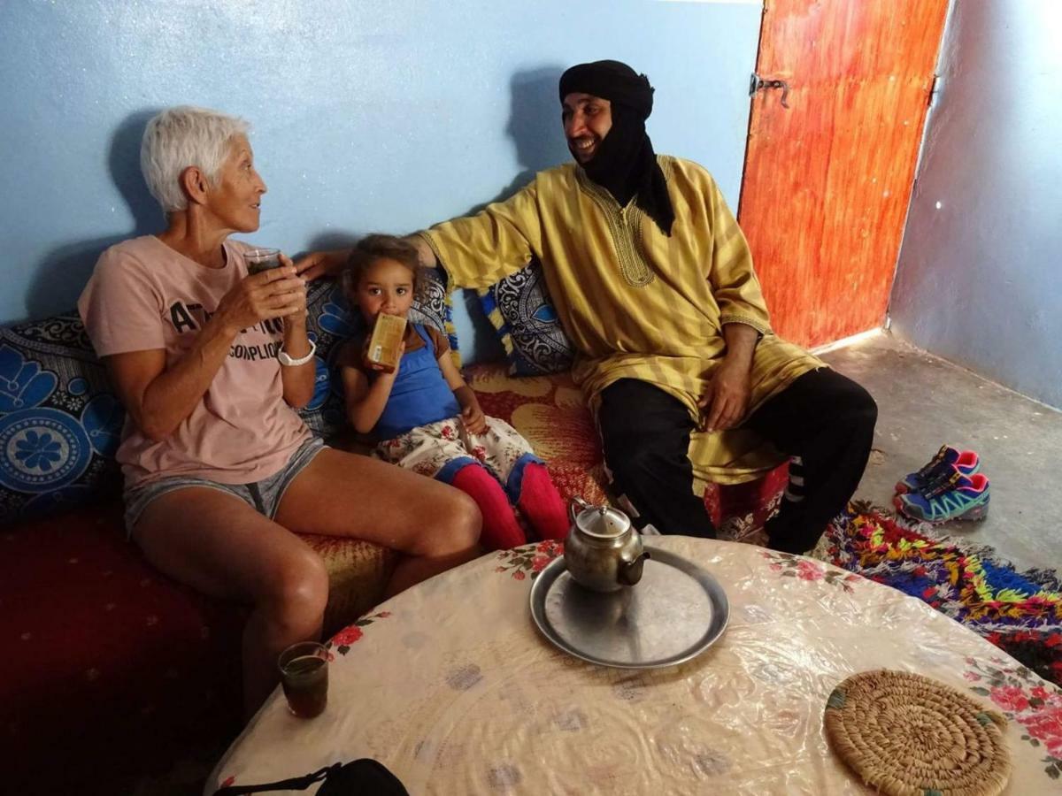 Amtoudi Aventure Lägenhet Id Aissa Exteriör bild