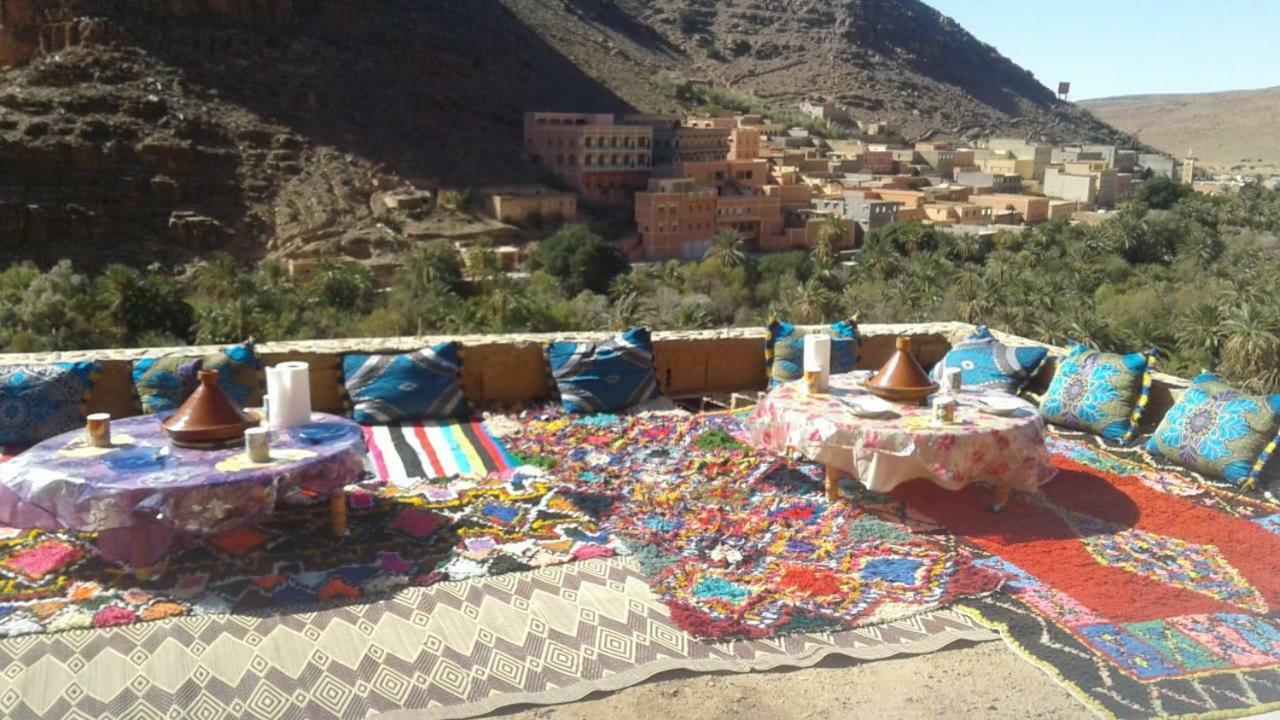 Amtoudi Aventure Lägenhet Id Aissa Exteriör bild